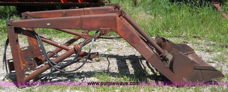 image for item 5006 Front hydraulic tractor loader