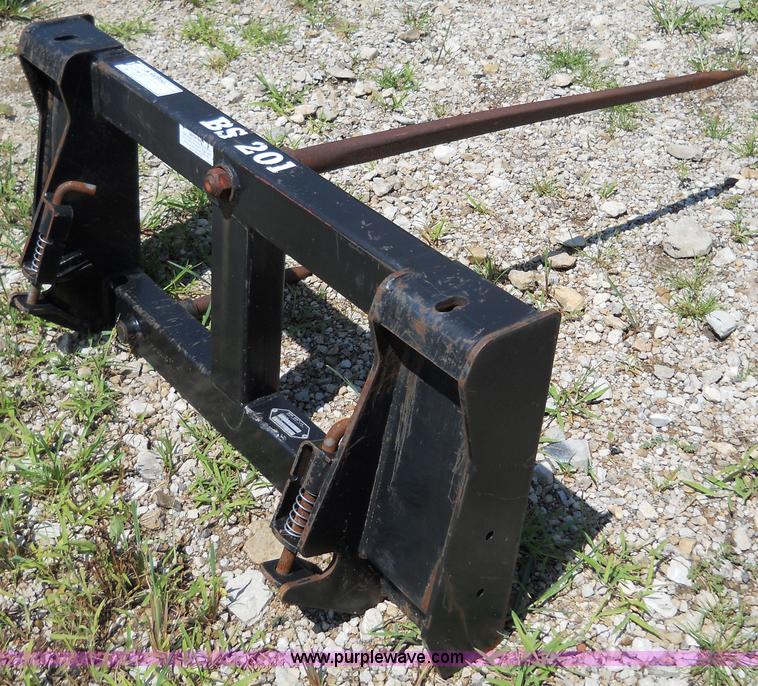 image for item 5008 Bush Hog BS201 bale spear