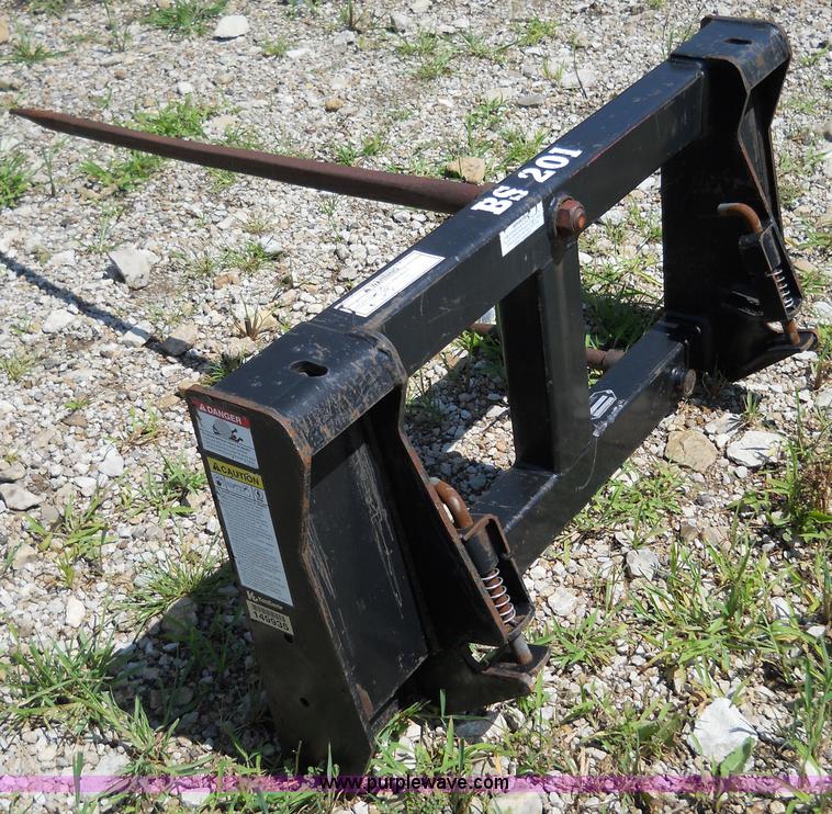 image for item 5008 Bush Hog BS201 bale spear