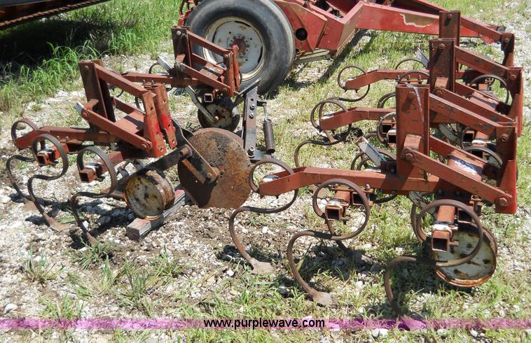 image for item 5013 Cultivator shank assemblies