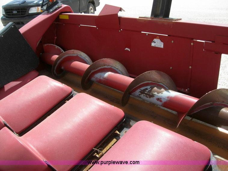 image for item 6116 2008 Case 2208 corn head