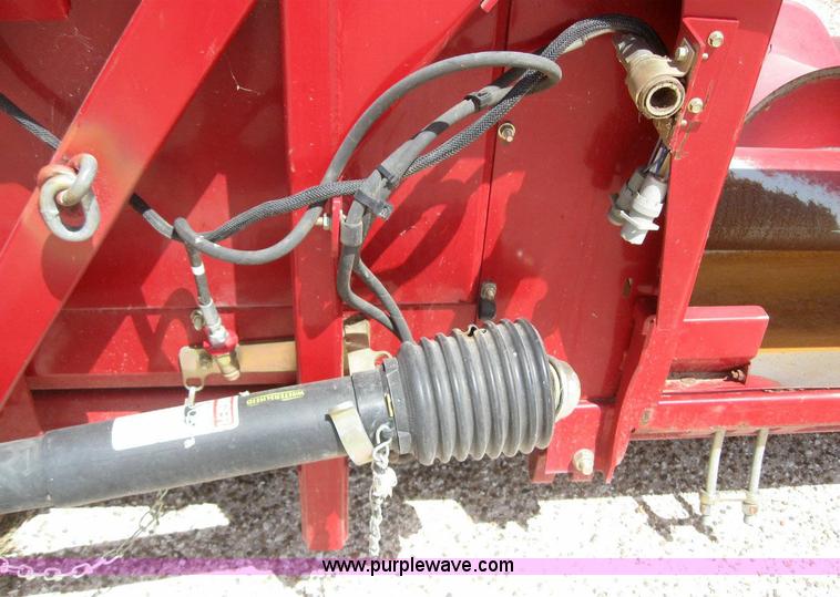 image for item 6116 2008 Case 2208 corn head