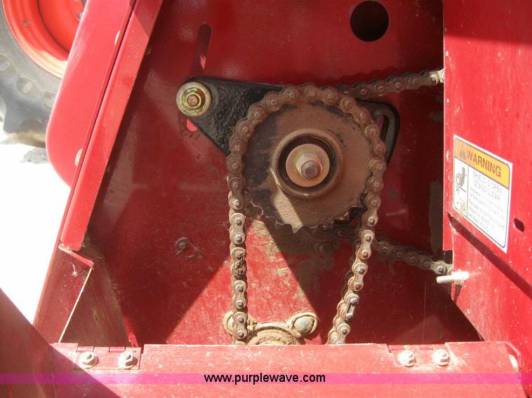 image for item 6116 2008 Case 2208 corn head