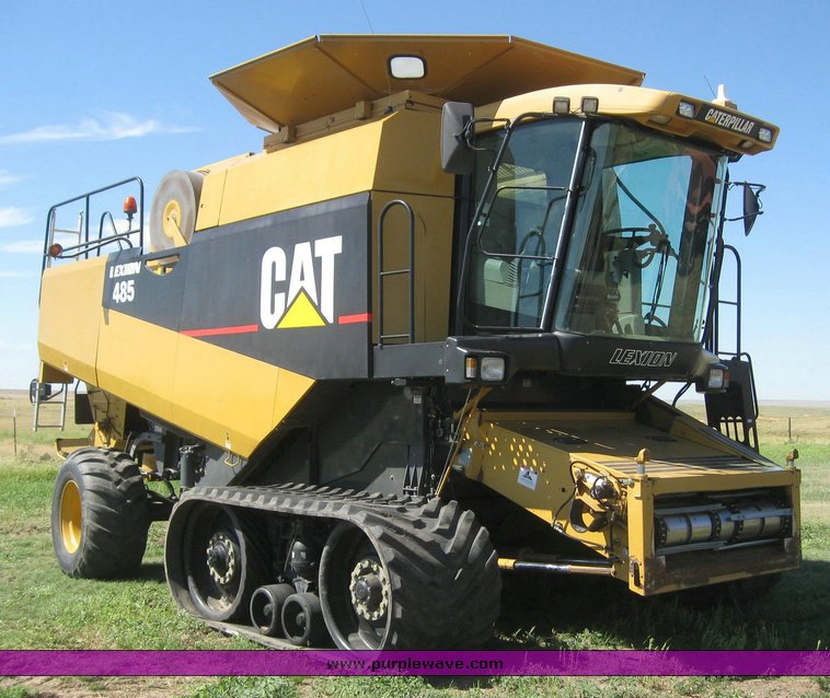 2000 Caterpillar Lexion 485 combine in Oakley, KS Item 6135 sold