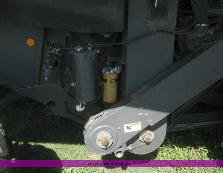 image for item 6135 2000 Caterpillar Lexion 485 combine