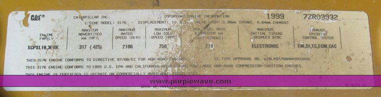 image for item 6135 2000 Caterpillar Lexion 485 combine