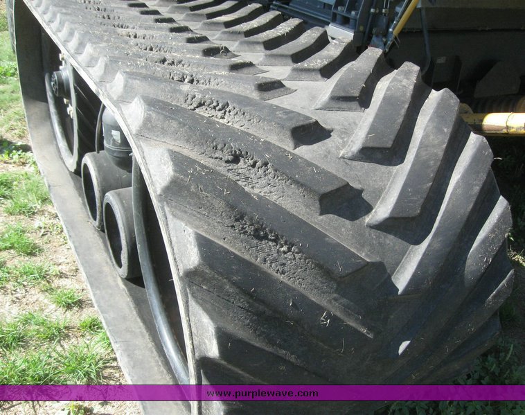 image for item 6135 2000 Caterpillar Lexion 485 combine