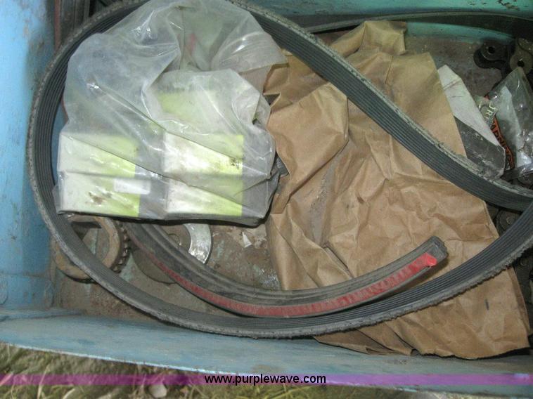 image for item 6137 Caterpillar Lexion 1230 12 row corn head