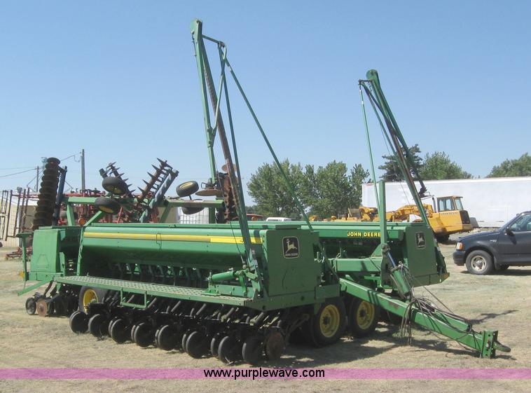 image for item 6172 John Deere 455 35' double disk drill