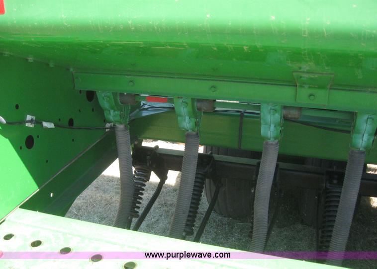 image for item 6172 John Deere 455 35' double disk drill