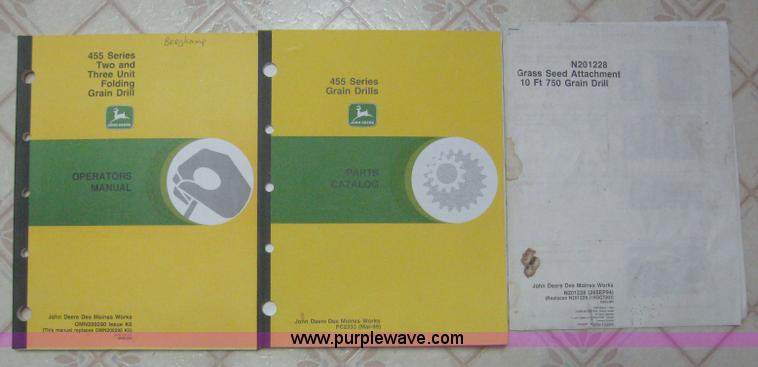 image for item 6172 John Deere 455 35' double disk drill
