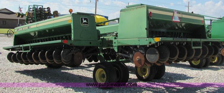 image for item 6795 1995 John Deere 455 grain drill