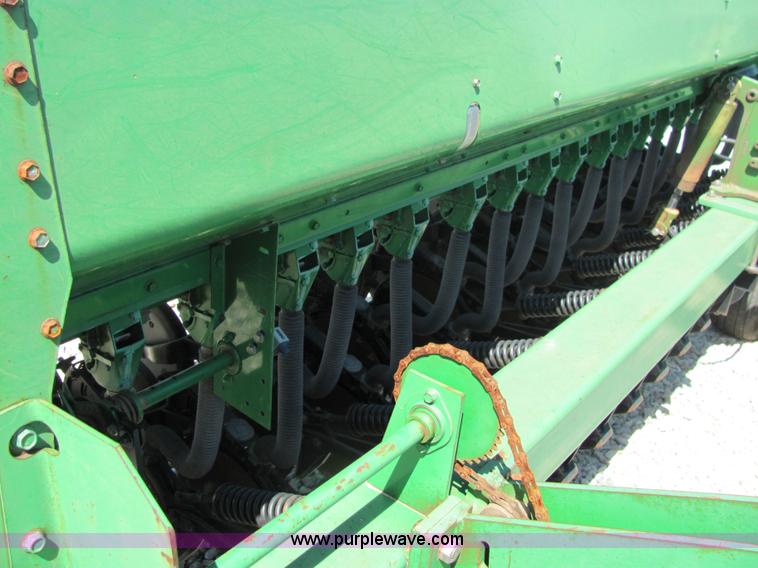 image for item 6795 1995 John Deere 455 grain drill