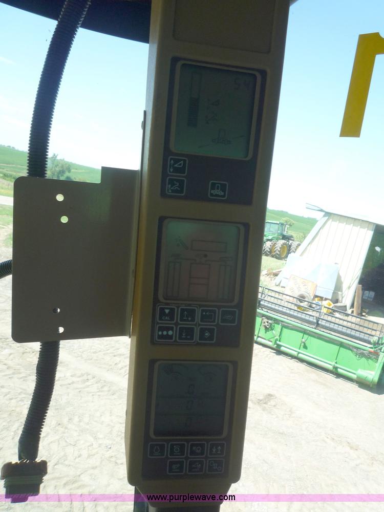 image for item 7003 2001 John Deere 9750STS combine