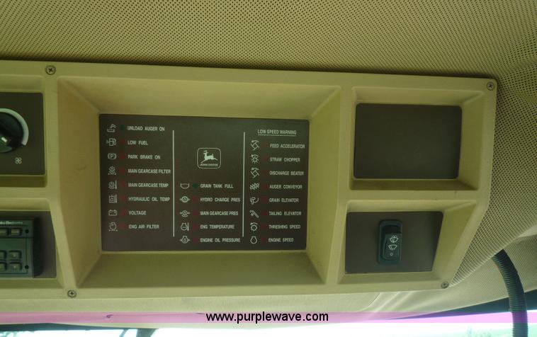 image for item 7003 2001 John Deere 9750STS combine