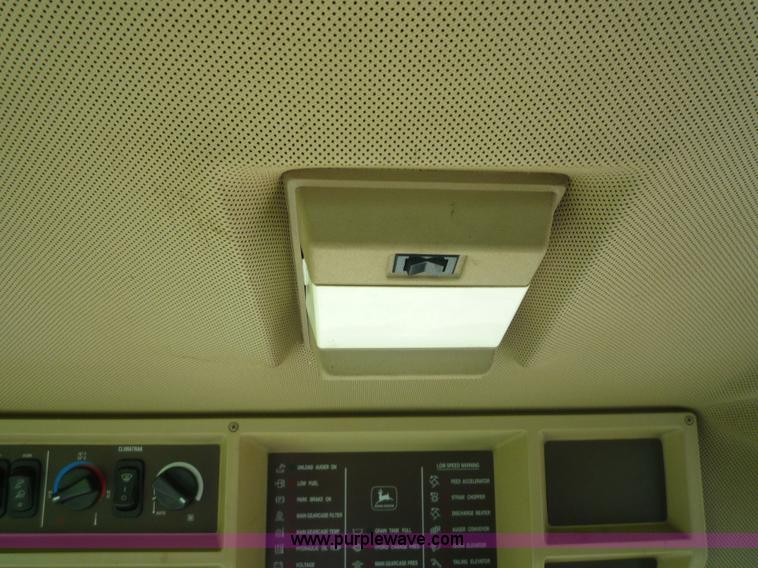image for item 7003 2001 John Deere 9750STS combine