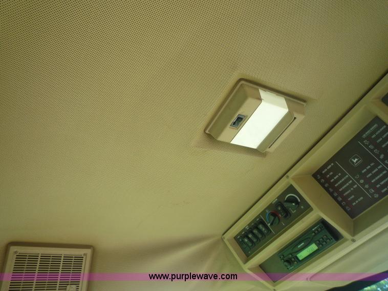 image for item 7003 2001 John Deere 9750STS combine