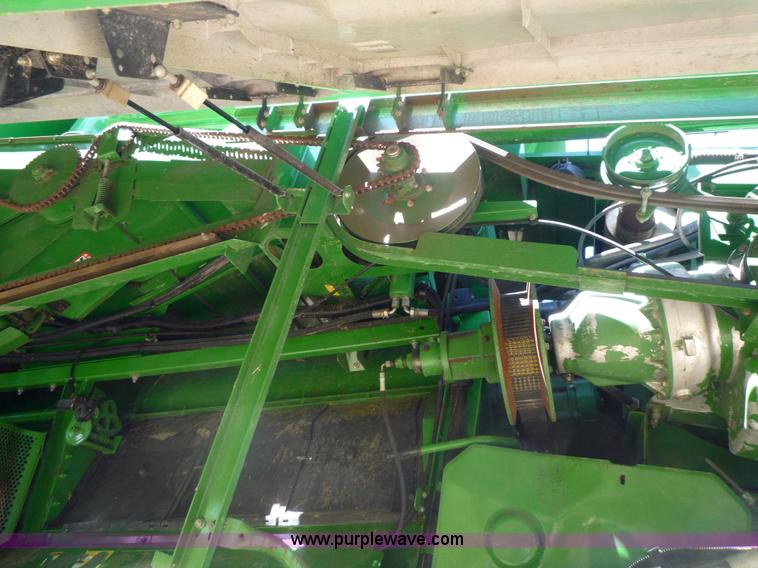 image for item 7003 2001 John Deere 9750STS combine
