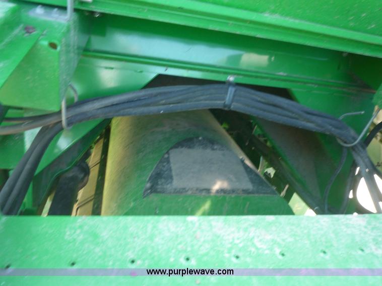 image for item 7003 2001 John Deere 9750STS combine