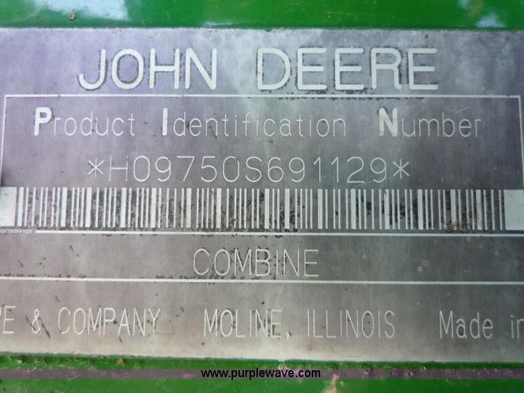 image for item 7003 2001 John Deere 9750STS combine