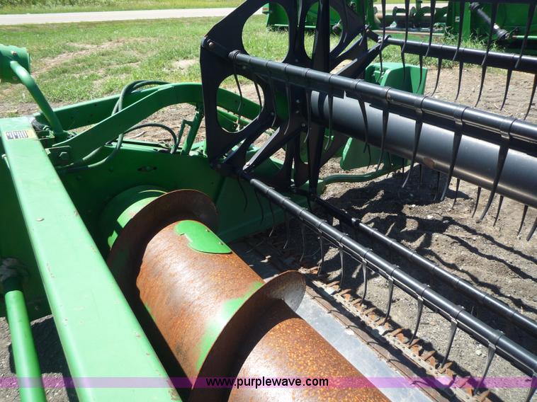 image for item 7004 1998 John Deere 930F flex platform