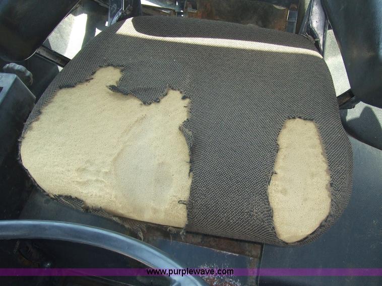 image for item 7109 John Deere 4630-S6 tractor