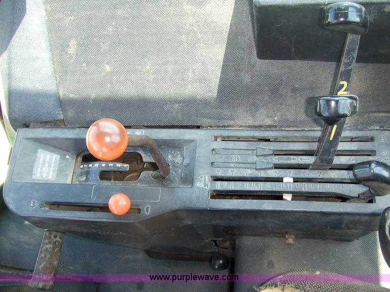 image for item 7109 John Deere 4630-S6 tractor