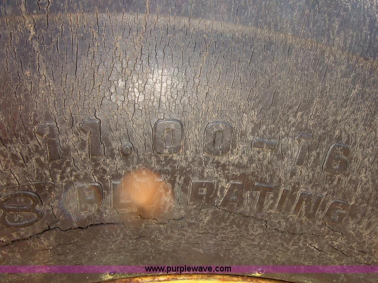 image for item 7109 John Deere 4630-S6 tractor