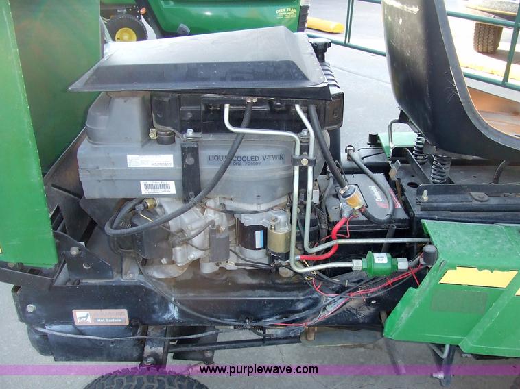 image for item 7126 1997 John Deere F725 riding mower