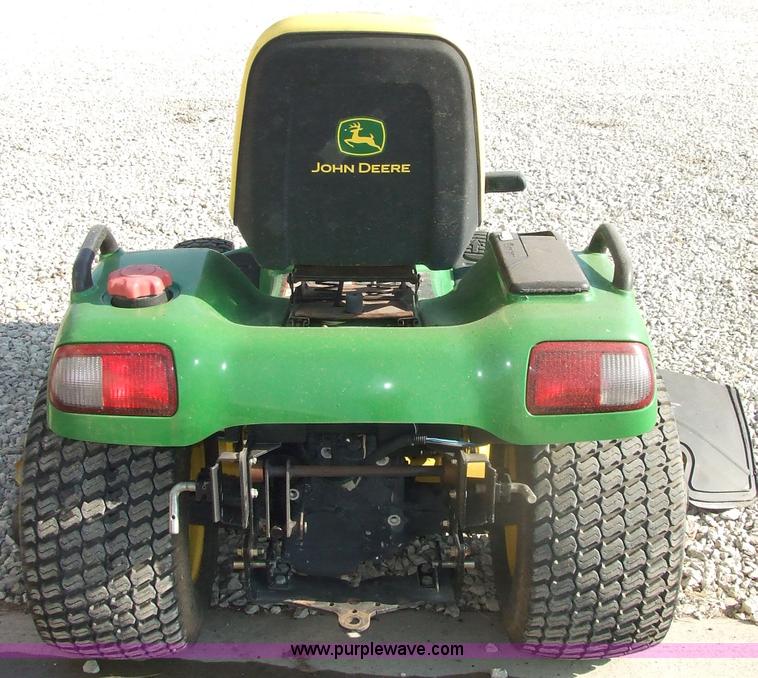 image for item 7129 2003 John Deere X495 riding mower