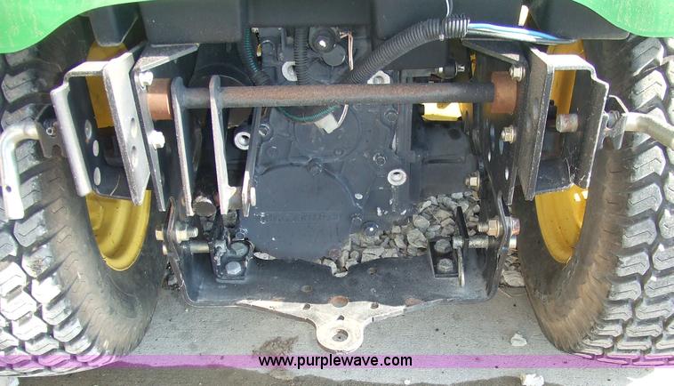 image for item 7129 2003 John Deere X495 riding mower