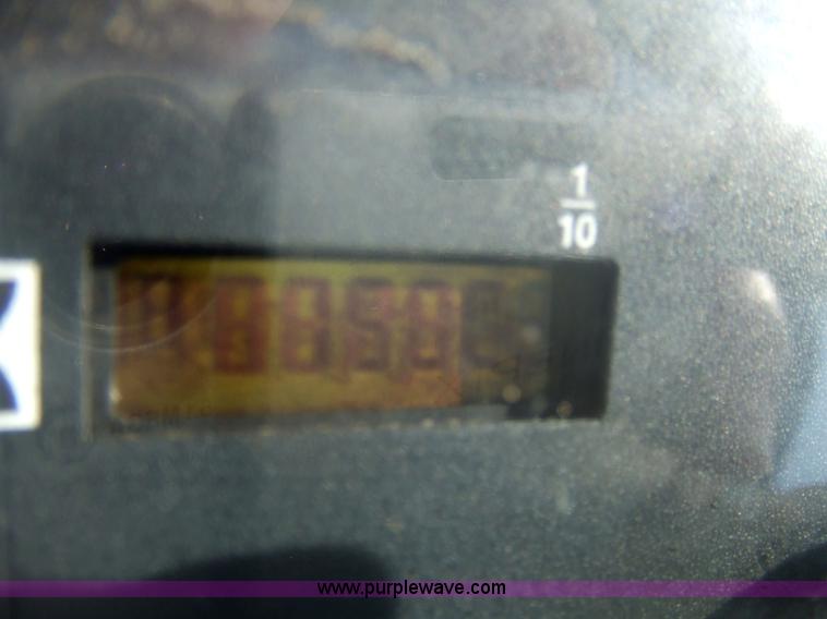 image for item 7129 2003 John Deere X495 riding mower