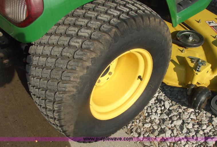 image for item 7129 2003 John Deere X495 riding mower