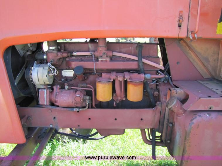 image for item 7198 Allis Chalmers AC7000 tractor