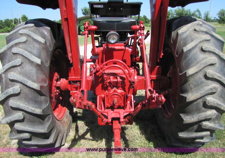 image for item 7199 1966 Farmall 656 tractor