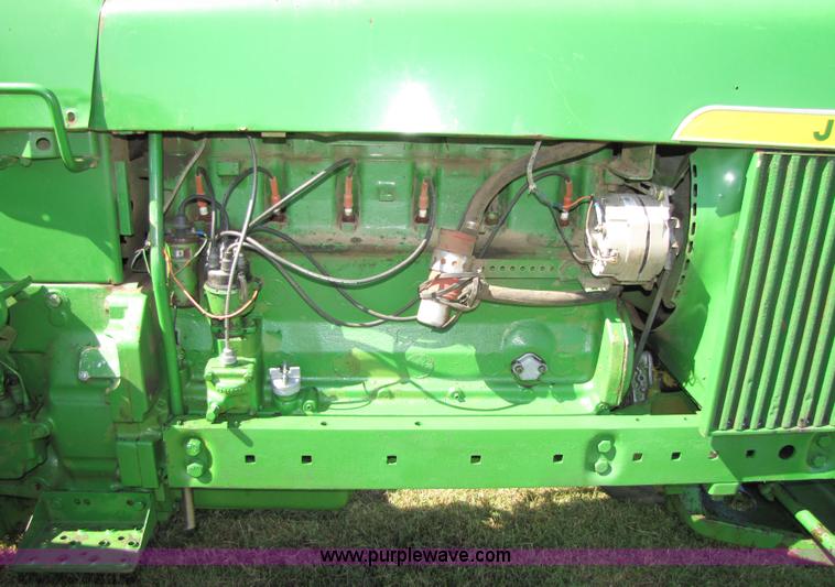 image for item 7201 1962 John Deere 4010 tractor