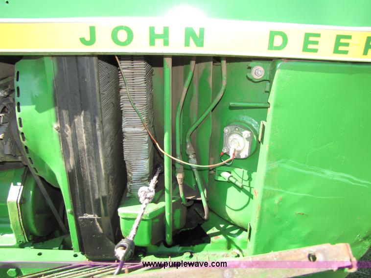 image for item 7201 1962 John Deere 4010 tractor