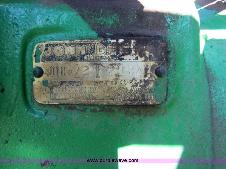 image for item 7201 1962 John Deere 4010 tractor