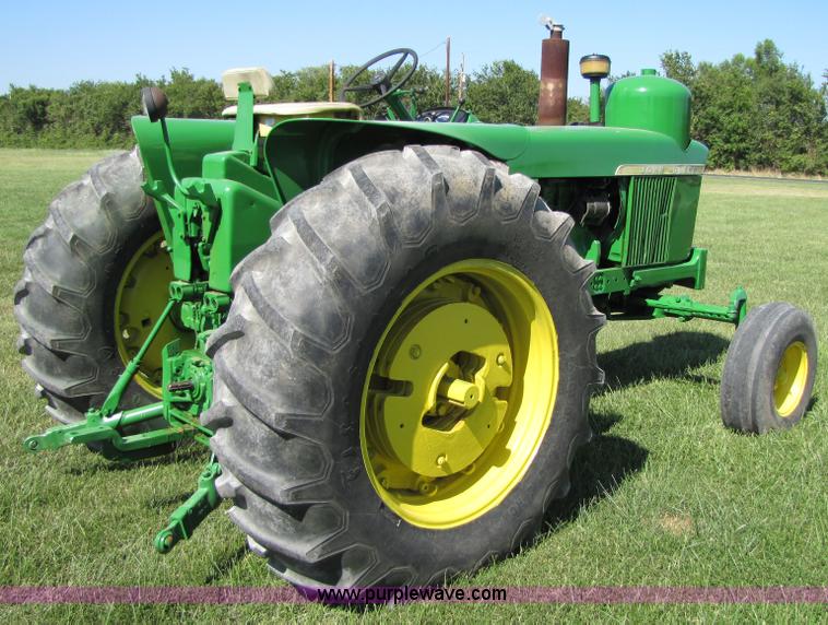 image for item 7202 1965 John Deere 4020 tractor