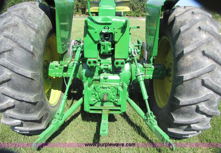 image for item 7202 1965 John Deere 4020 tractor