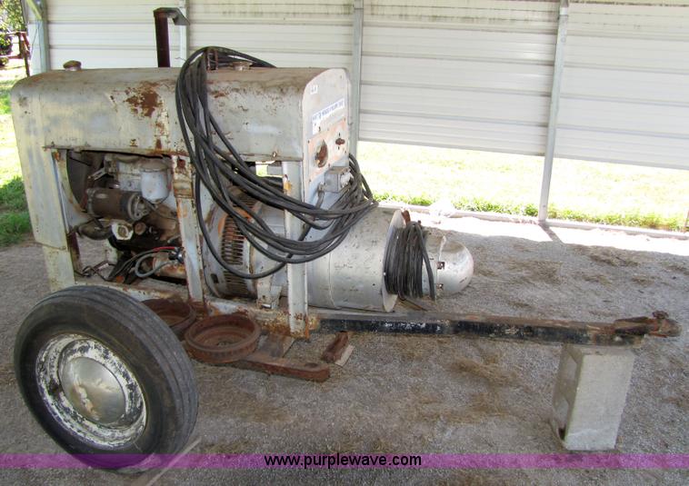 image for item 7203 Lincoln arc welder