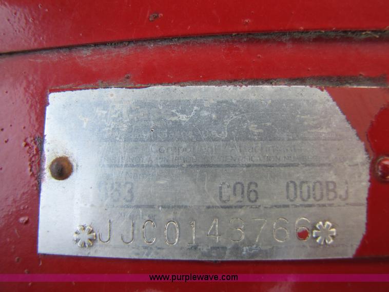 image for item 9017 Case IH 1063 corn head