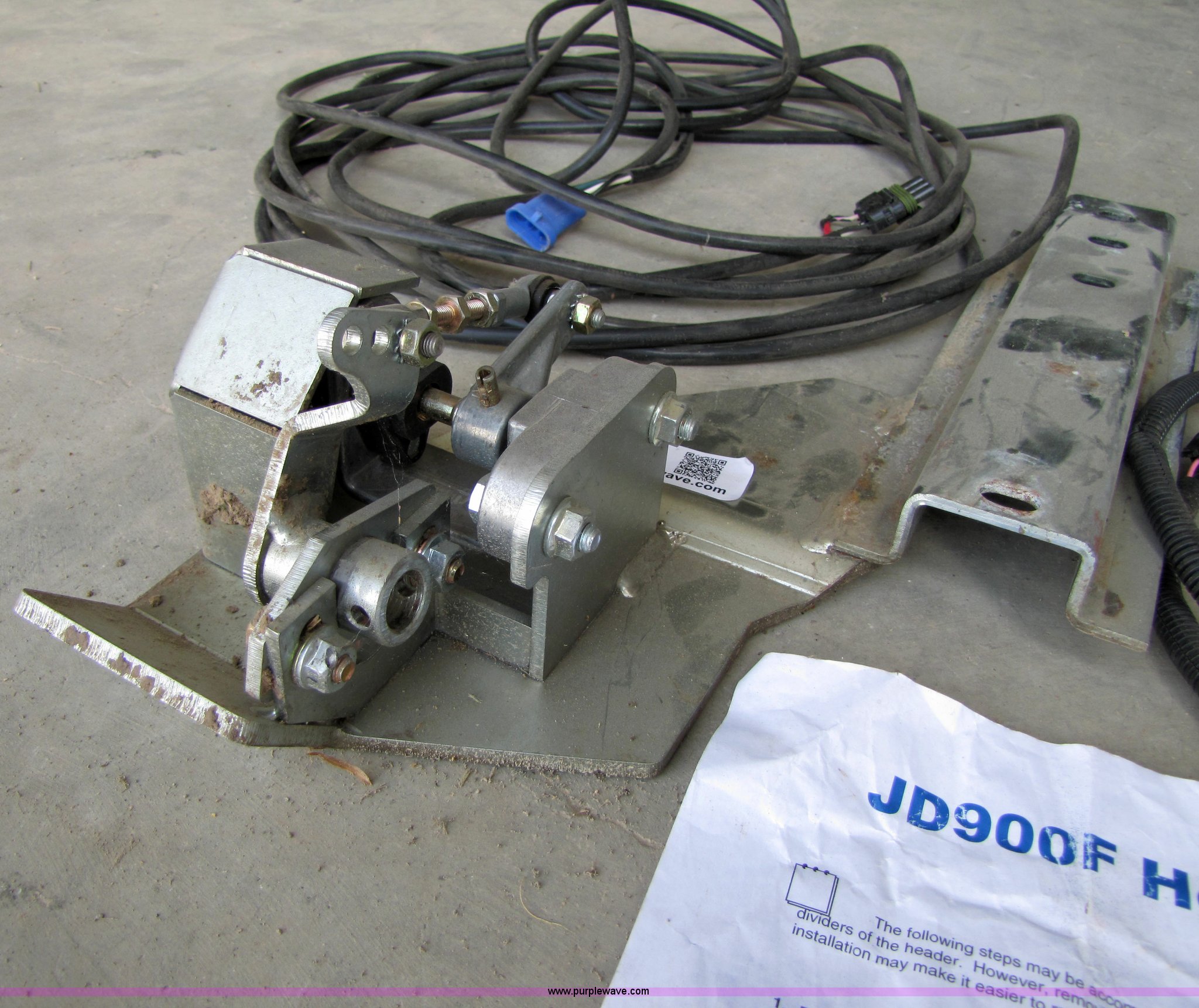 Headsight JD900F header height sensor control unit in Goff, KS Item