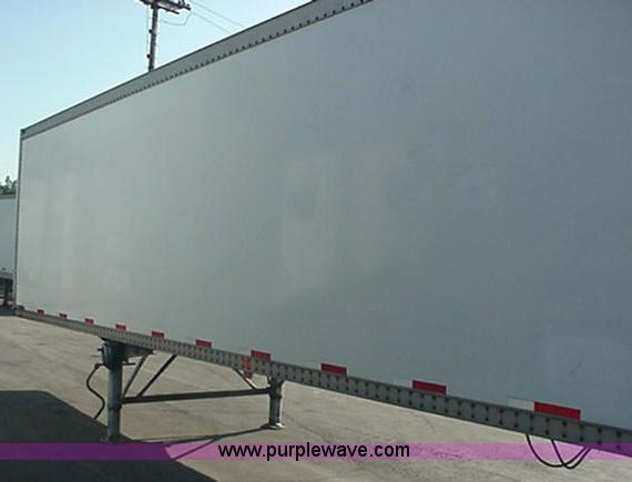 image for item 1020 1980 Pines 45' semi trailer
