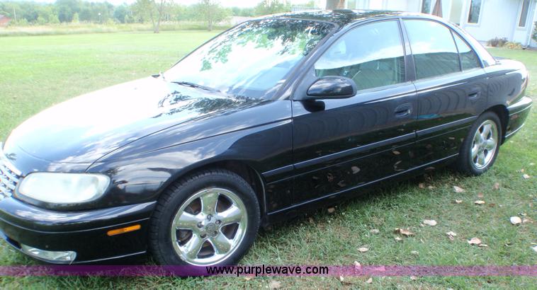 image for item 1031 1998 Cadillac Catera