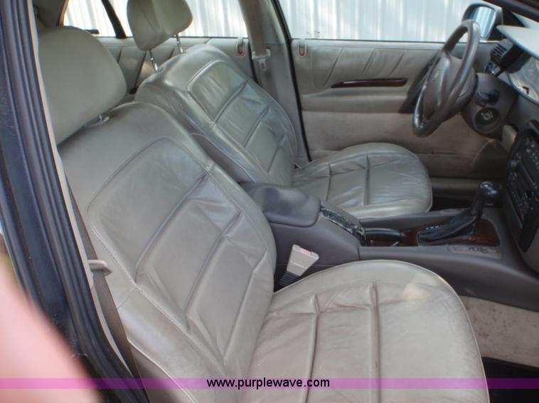 image for item 1031 1998 Cadillac Catera