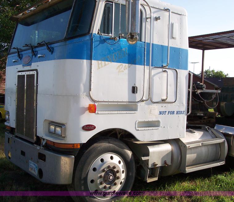 image for item 1601 1984 Peterbilt COE 362 semi truck
