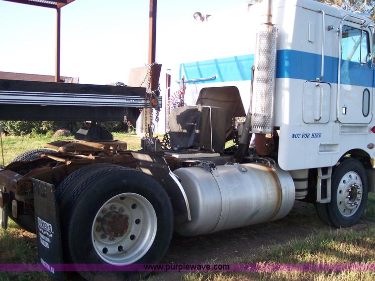 image for item 1601 1984 Peterbilt COE 362 semi truck