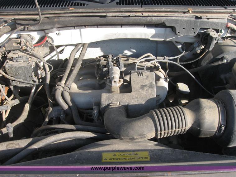 image for item 2564 2000 Ford F-150