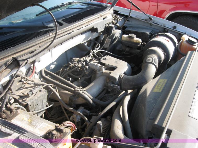 image for item 2564 2000 Ford F-150